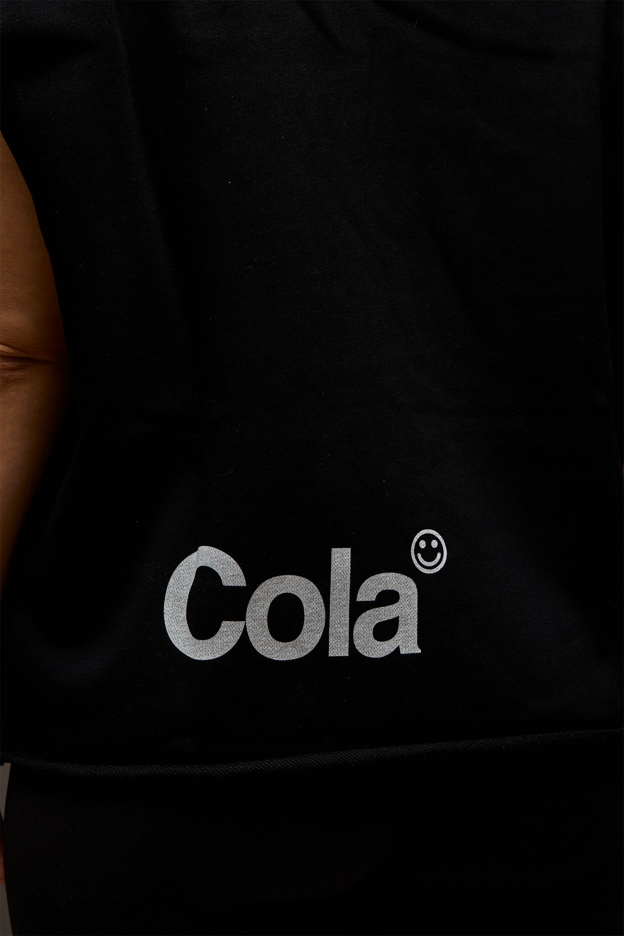 COLA'S GYM CROP MUSCLE TEE