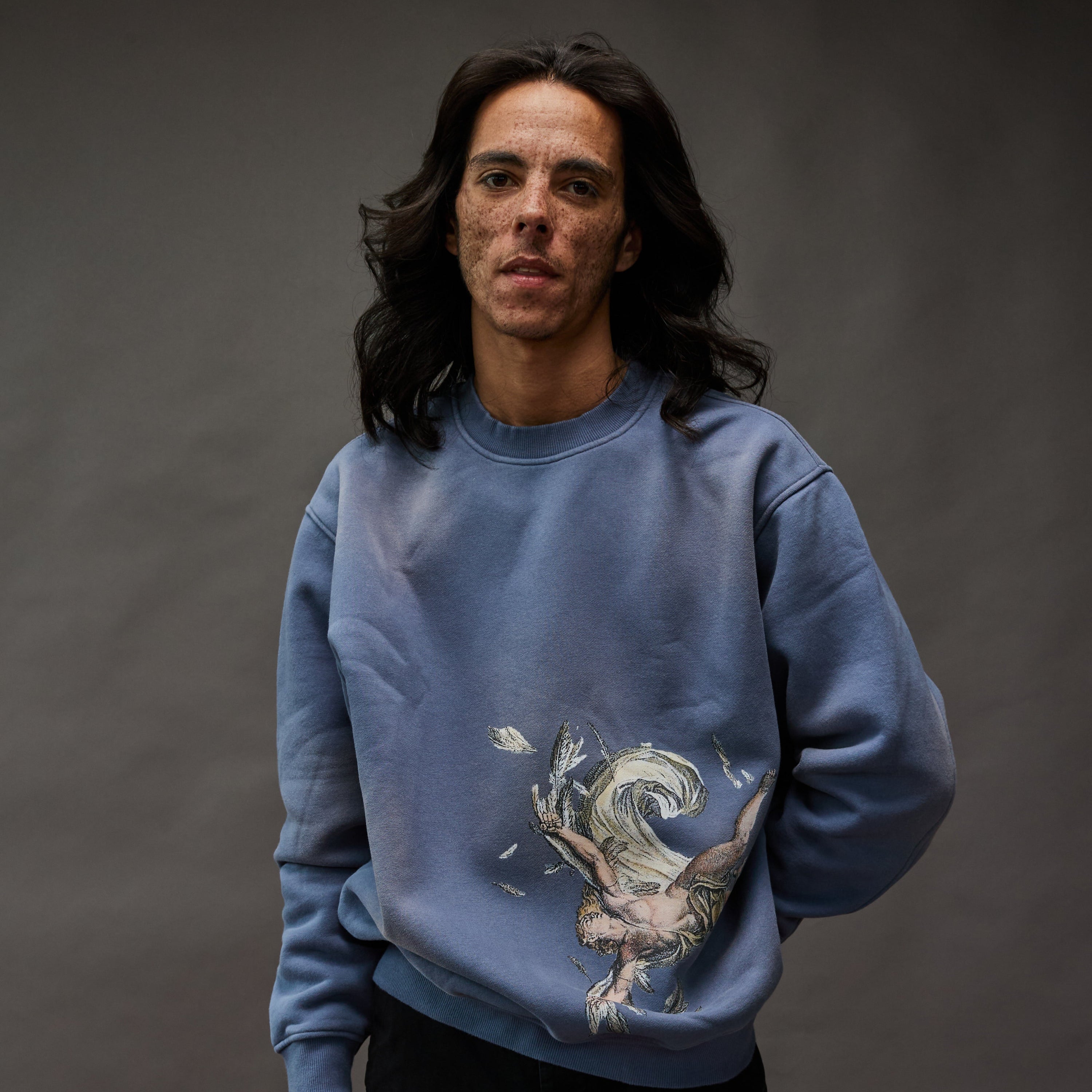 ICARUS CREWNECK